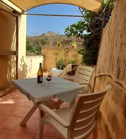Bronja Airconditioned Appartement Xlendi