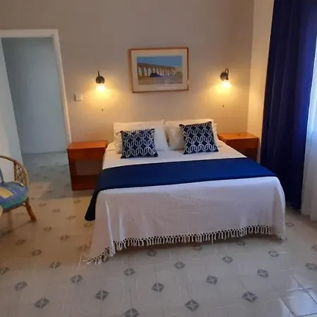 Bronja Airconditioned Apartment *