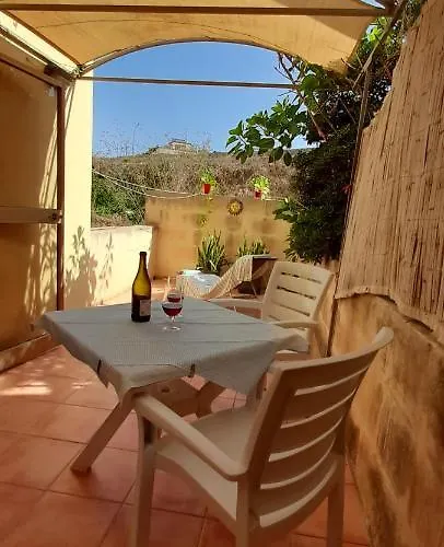 Bronja Airconditioned Appartement Xlendi
